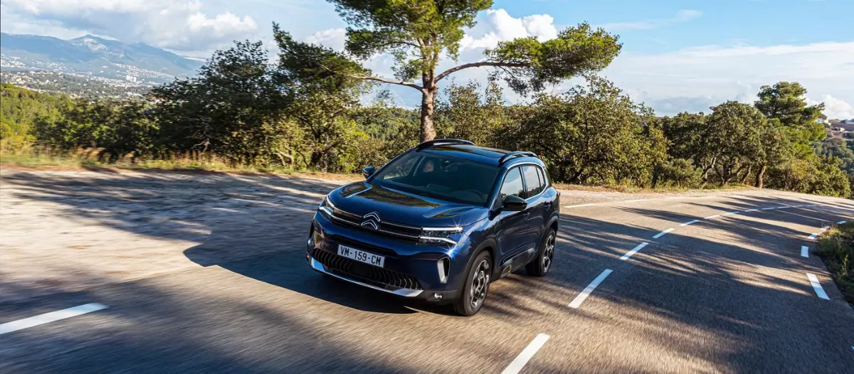 citroen-c5-aircross-essence